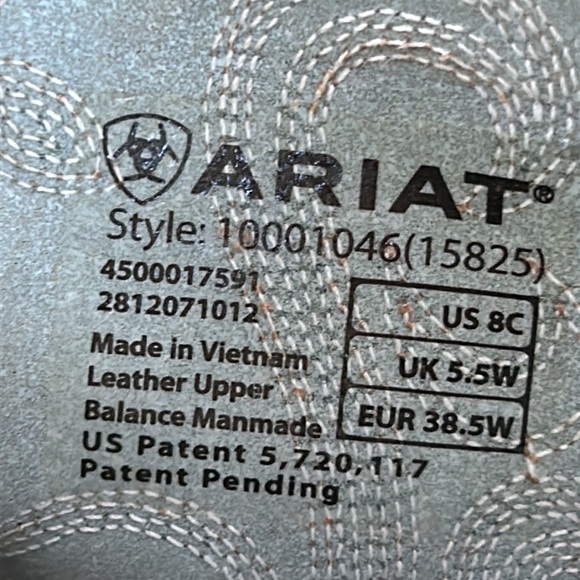 Ariat ladies western boots. Brown w/turquoise topstitching. Square toe. Size 8C - Picture 9 of 15